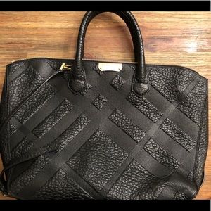 Burberry Dewsbury black Leather Tote